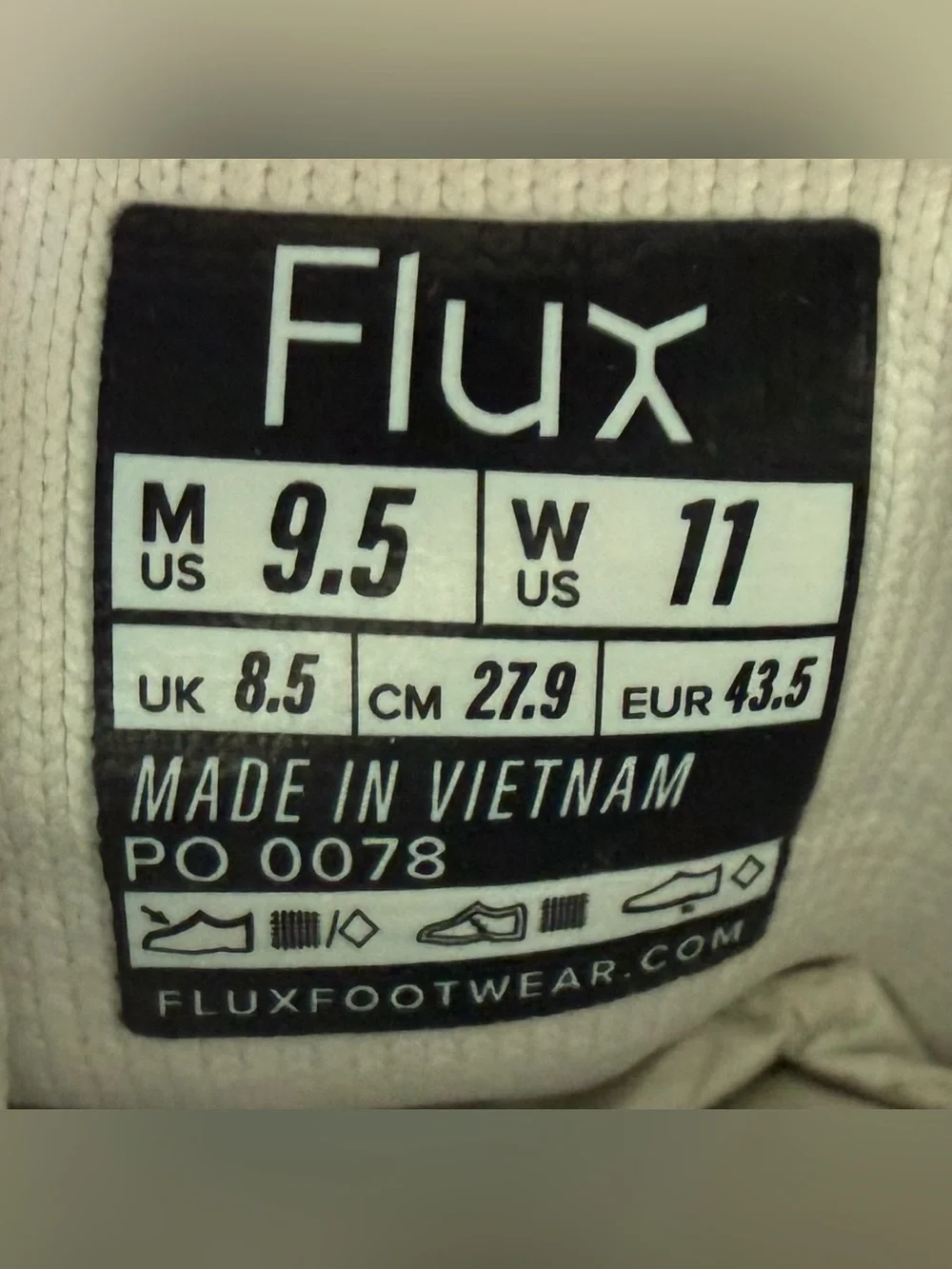Flux Adapt Knit Trainer Barefoot Minimalist Sneaker Sz 9.5 White Shoe Brand NEW